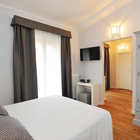 Fanti & Bike Отель Бормио